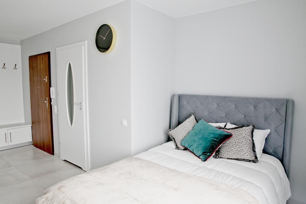 Elegant City Center Apartment 7B Краків Екстер'єр фото